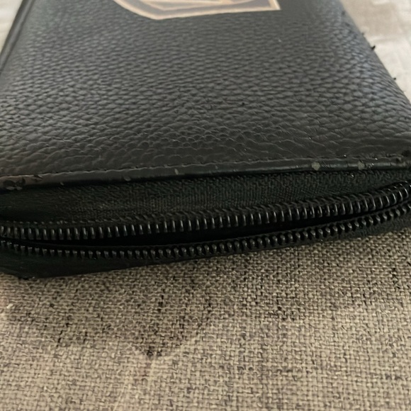 Las Vegas Golden Knights Clutch Wallet - Picture 4 of 6